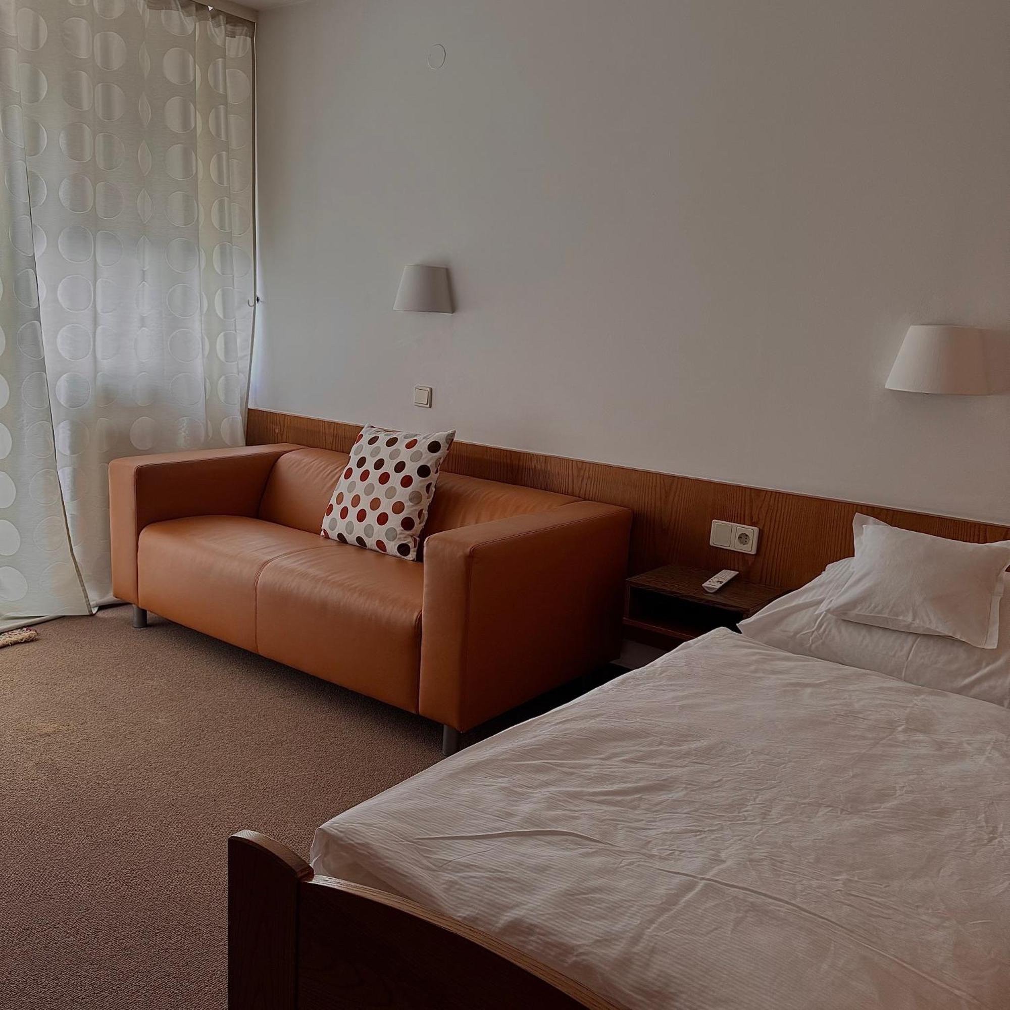 Hotel Milu Ludwigsburg Exterior photo